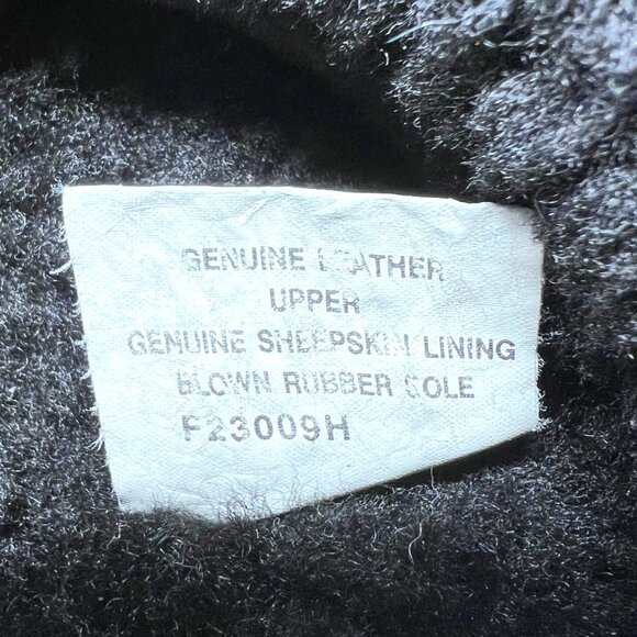 Ugg Classic Short Boot-5826-Black Leather Upper/Sheepskin Lining-Sz 6W-Australia - Picture 14 of 15